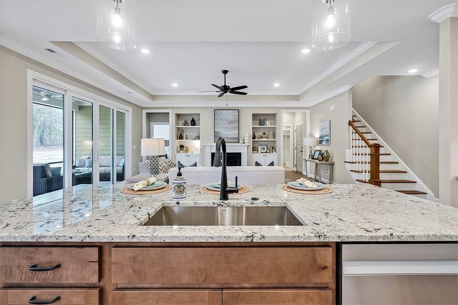 Lumina Island, Kitchen