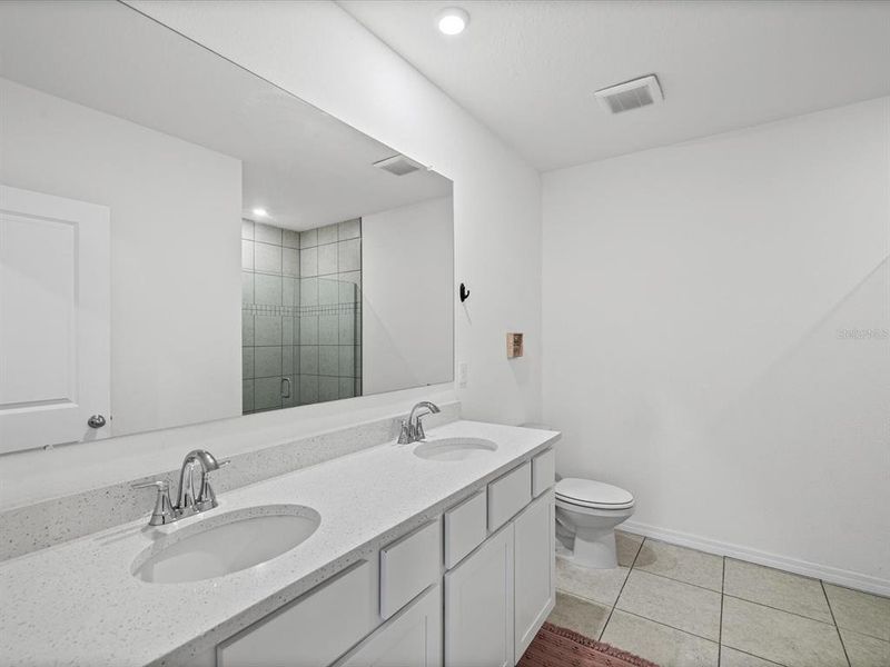 Furnished interior view inside a new home in Royal Highlands, Brooksville (Image 30).