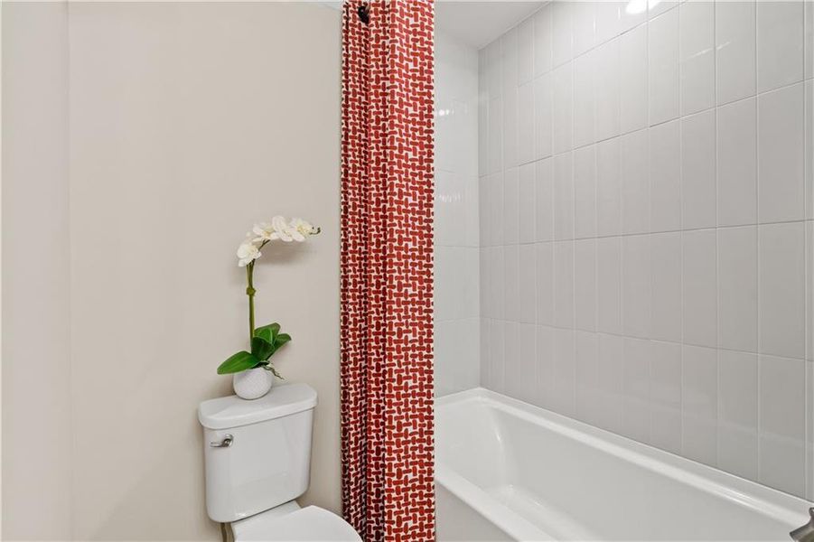 Furnished interior view inside a new home in Hamilton Lakes, Lawrenceville (Image 42).