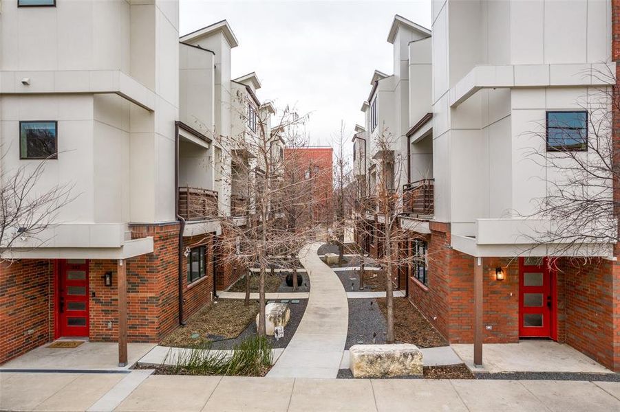 Image 30 of a home in .