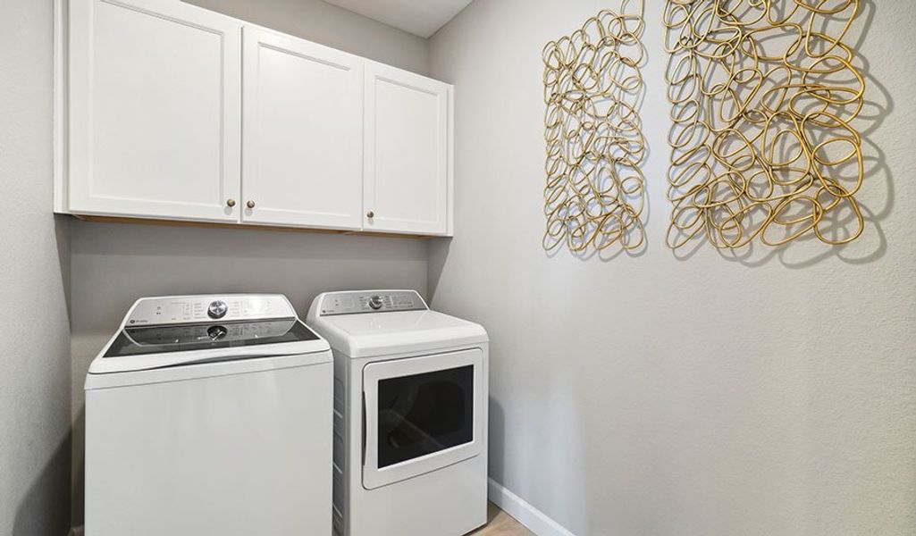 Alexandrite-D921-PrairieSong Laundry Room