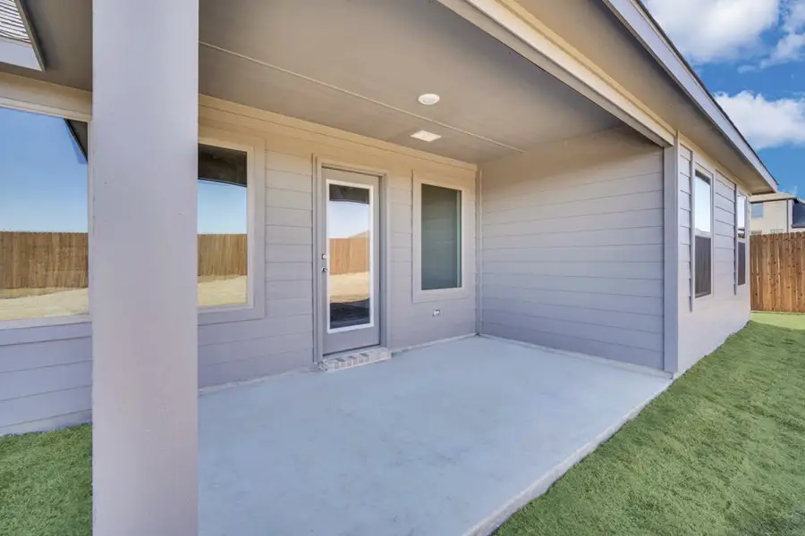 Representative exterior details of a home built from the The Amherst by Lillian Custom Homes in Tabor Ranch, Ponder (Image 3). Representative exterior details of a home built from the The Amherst by Lillian Custom Homes in Tabor Ranch, Ponder (Image 3).