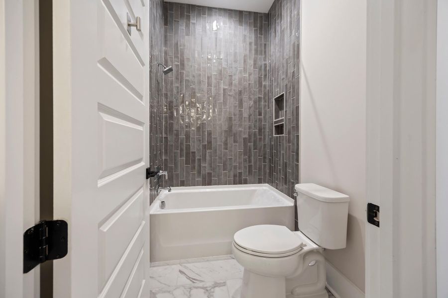 Furnished interior view inside a new home in , Hardeeville (Image 38).