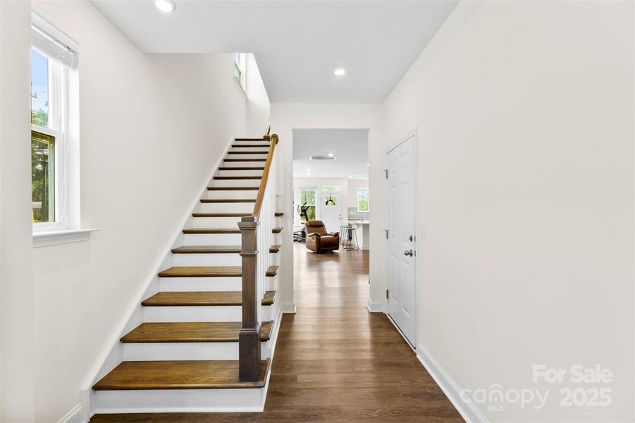 Spacious, unfurnished interior of a new home in , Belmont (Image 14).