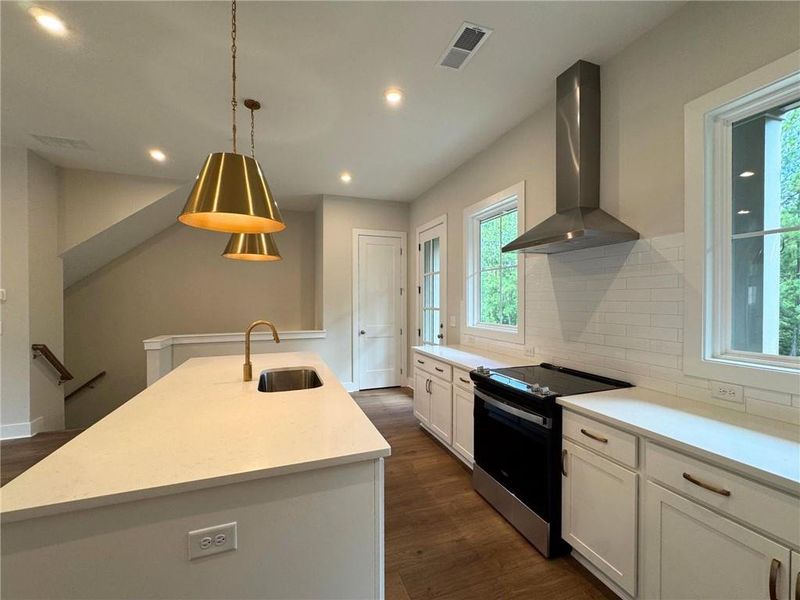Furnished interior view inside a new home in , Alpharetta (Image 6). Furnished interior view inside a new home in , Alpharetta (Image 6).