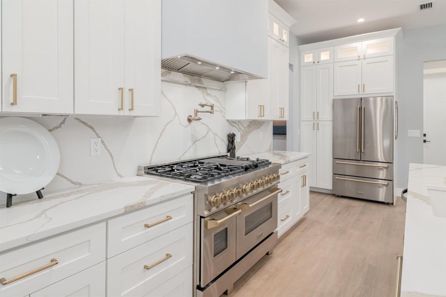 Image 28 of a home in .