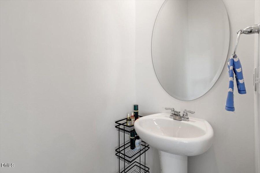 24-689 Mirkwood Ave [2903610]_24