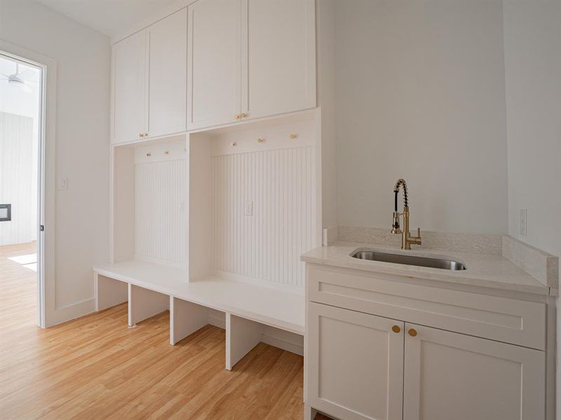 Furnished interior view inside a new home in , Dallas (Image 5). Furnished interior view inside a new home in , Dallas (Image 5).