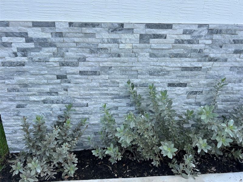 Image 27 of a home in .