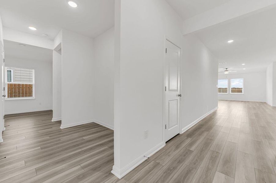 210 Crumpton Way - Ready Now!