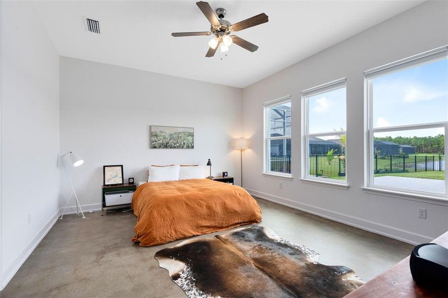 Furnished interior view inside a new home in , Daytona Beach (Image 12).