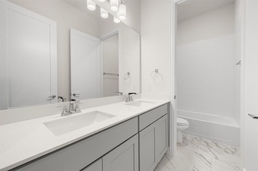 160 Marie- Bathroom-2 160 Marie- Bathroom-2