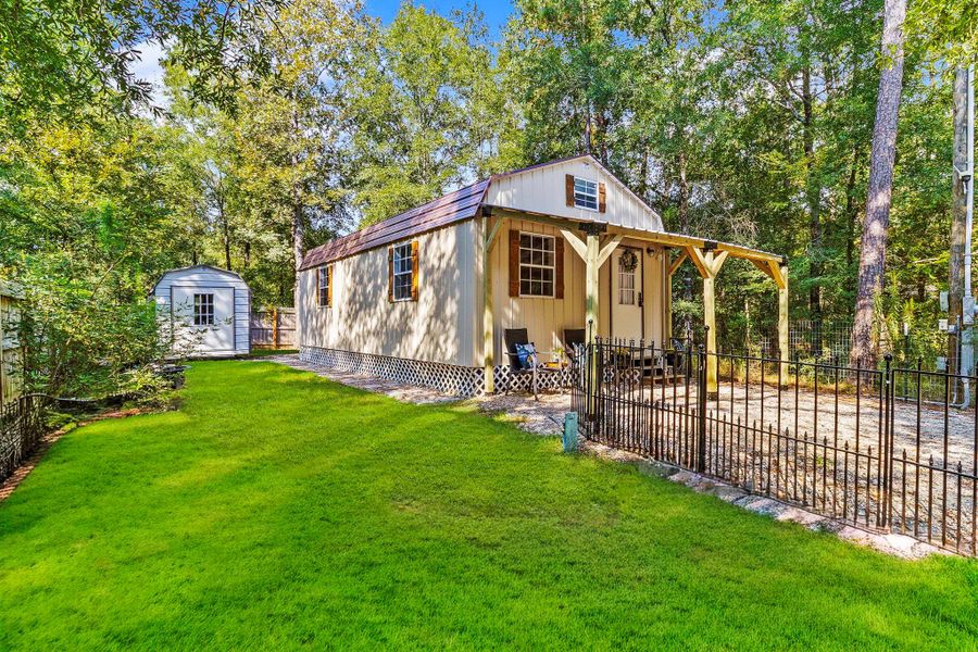 Welcome home to this cozy lakeside getaway tucked among the trees just moments from Lake Livingston! Welcome home to this cozy lakeside getaway tucked among the trees just moments from Lake Livingston!