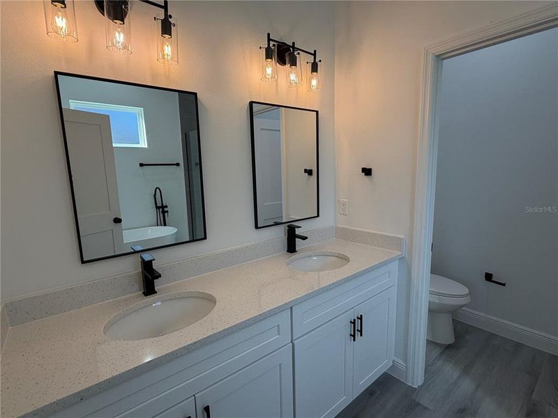 Furnished interior view inside a new home in , Ocala (Image 8).