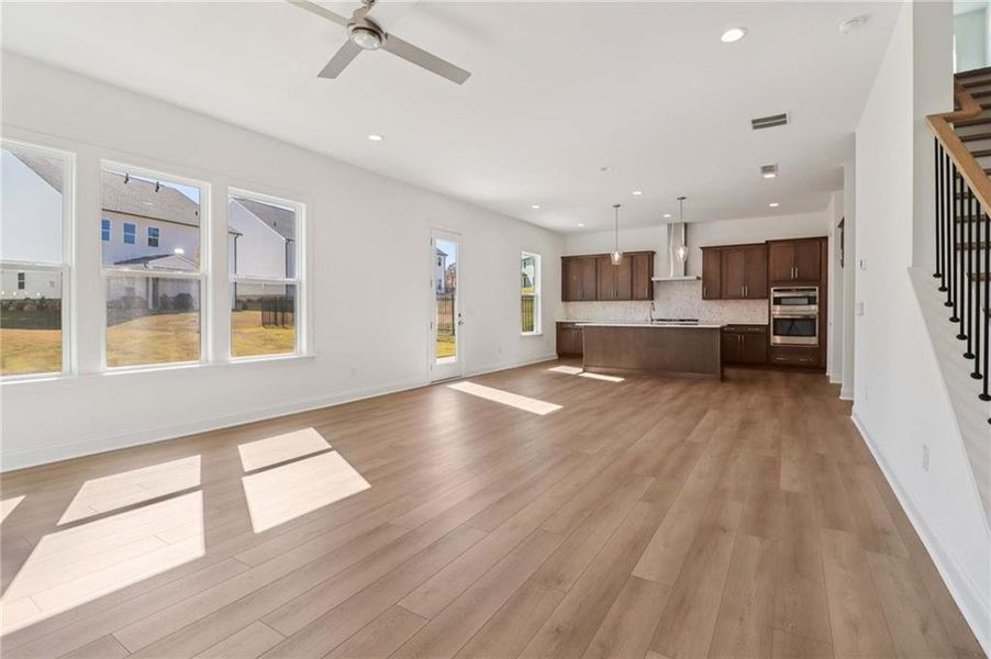 Spacious, unfurnished interior of a new home in East Harbor II at Chestatee, Dawsonville (Image 23).