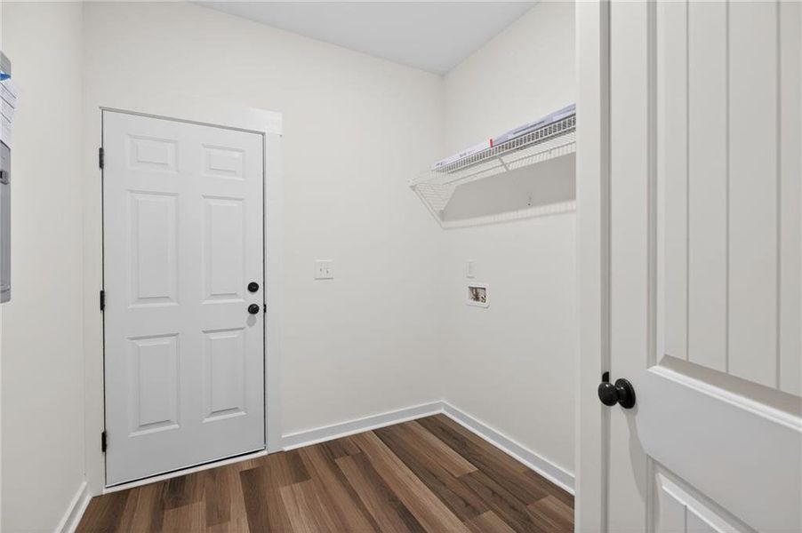 Spacious, unfurnished interior of a new home in , Cedartown (Image 16).