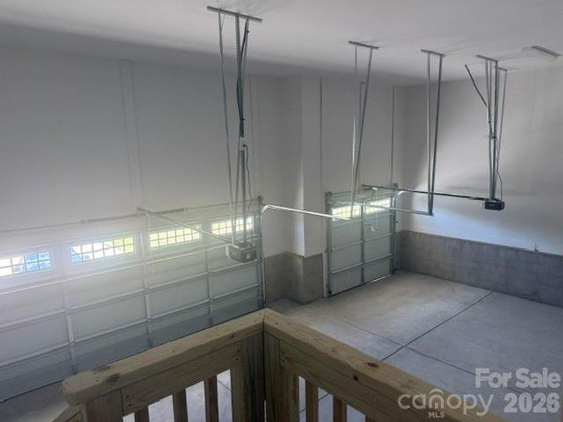 Huge 3 car garage with tall ceilings Huge 3 car garage with tall ceilings