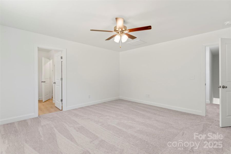 Spacious, unfurnished interior of a new home in , Albemarle (Image 20).