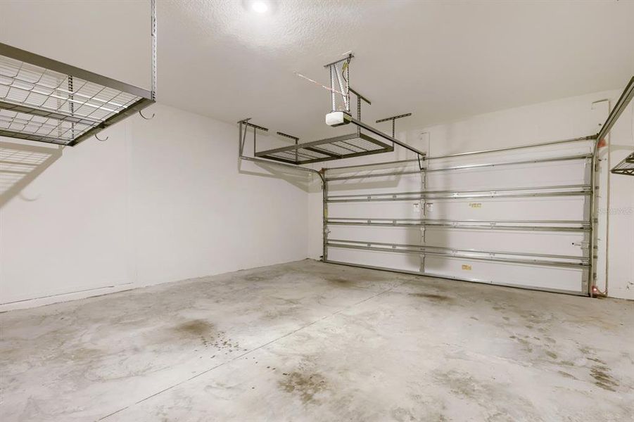 Spacious, unfurnished interior of a new home in , Zephyrhills (Image 18). Spacious, unfurnished interior of a new home in , Zephyrhills (Image 18).