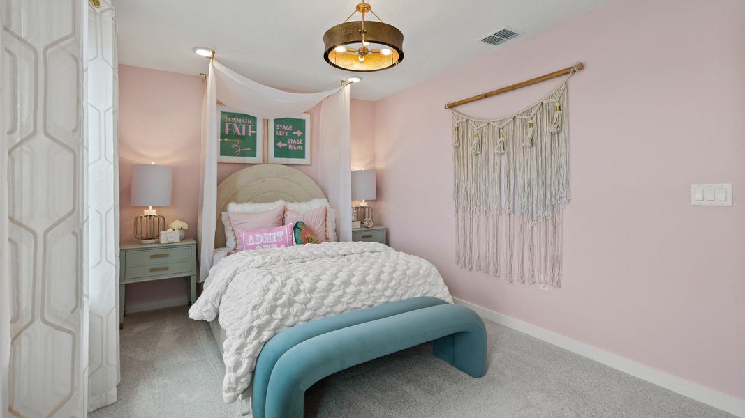 Representative furnished interior of a home built from the Ponte Verde by DRB Homes in Willowbrook North, Winter Haven (Image 55). Representative furnished interior of a home built from the Ponte Verde by DRB Homes in Willowbrook North, Winter Haven (Image 55).