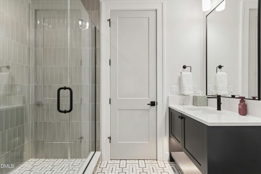 044-489554-IMG_2569 044-489554-IMG_2569