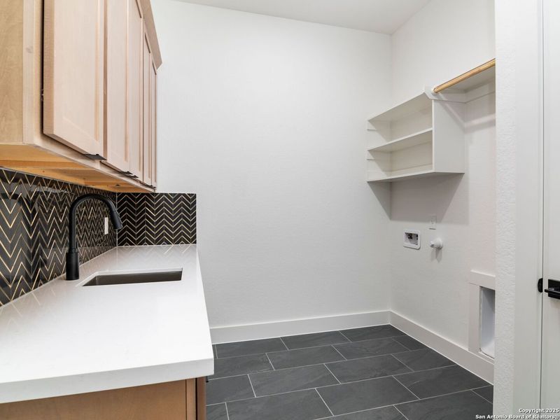 Image 42 of a home in Verandas at the Rim.