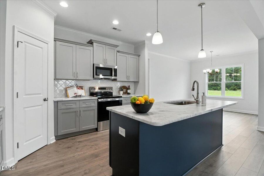 09-209 Creeks Edge Dr-9