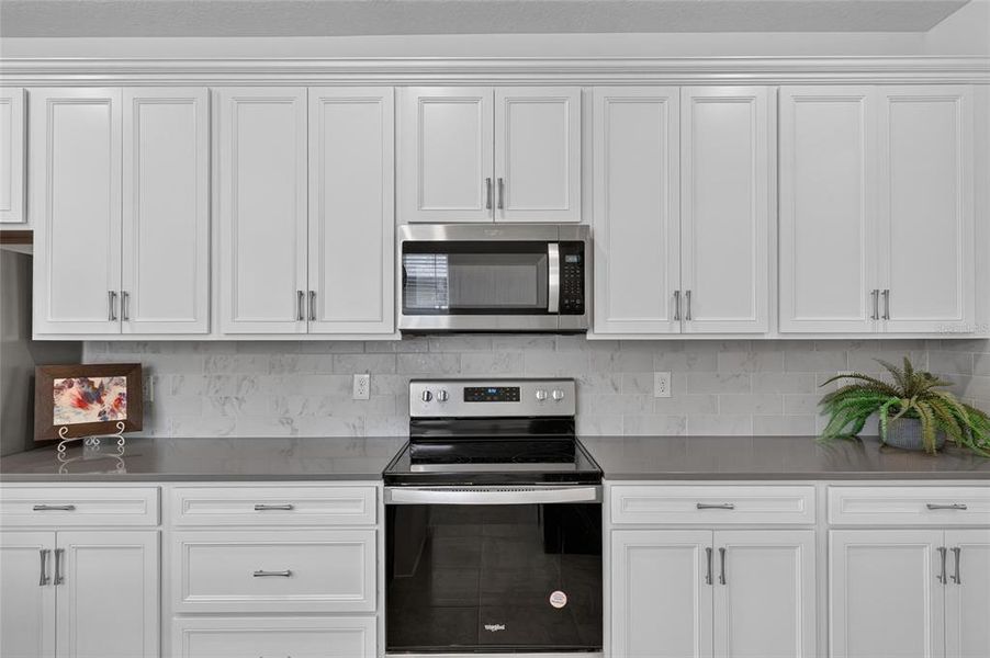 Furnished interior view inside a new home in Del Webb Stone Creek, Ocala (Image 15).