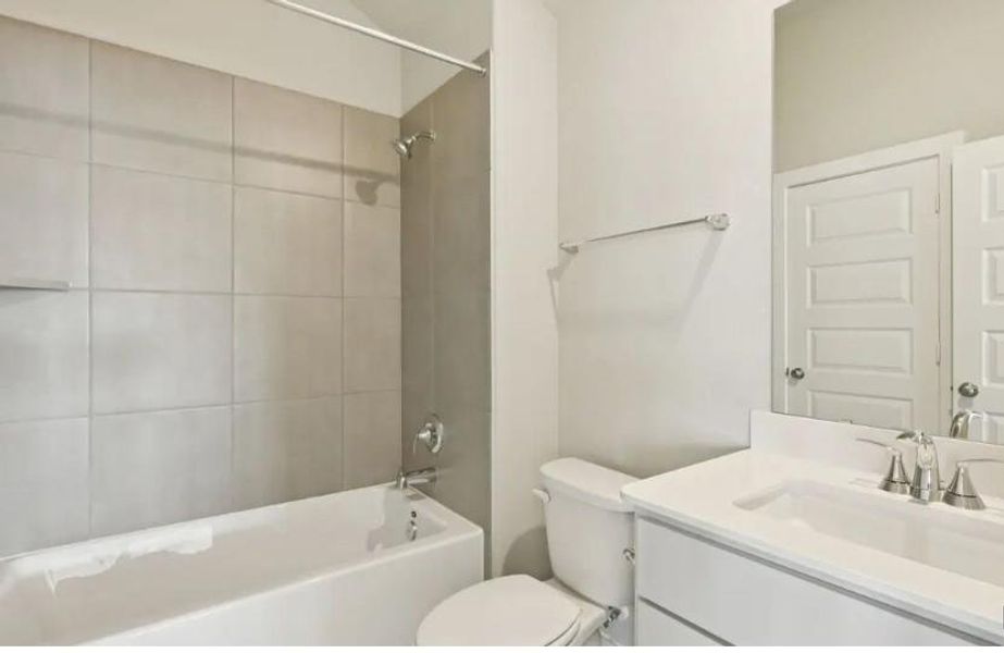 Photo is not of the actual home, but is an inspirational photo of builder’s model home and may depict options, furnishings, and/or decorator features that are not included