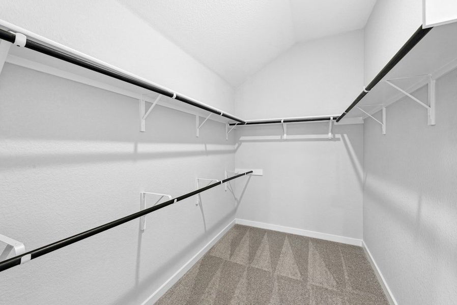 Spacious, unfurnished interior of a new home in The Colony, Bastrop (Image 30).