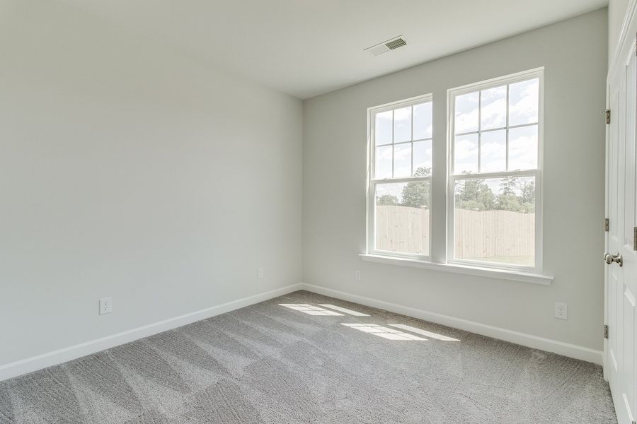 Spacious, unfurnished interior of a new home in Gates at Windermere, Blythewood (Image 27).