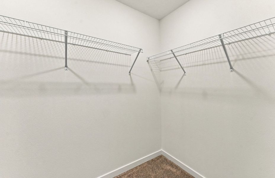 Spacious, unfurnished interior of a new home in Twisted Oaks, Wildwood (Image 16).