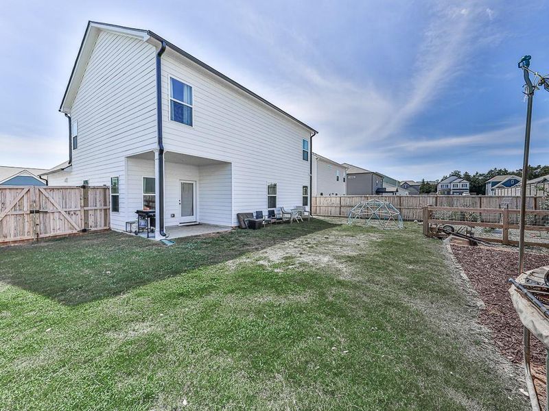 Exterior details and patio area of a home in , Cartersville (Image 3).