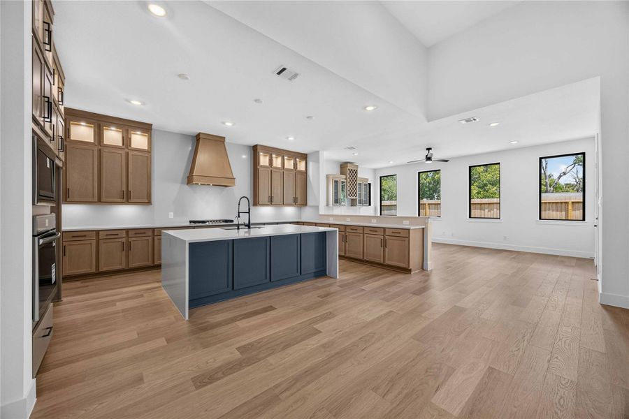 Furnished interior view inside a new home in Friendswood Trails 70' Homesites, Friendswood (Image 8).