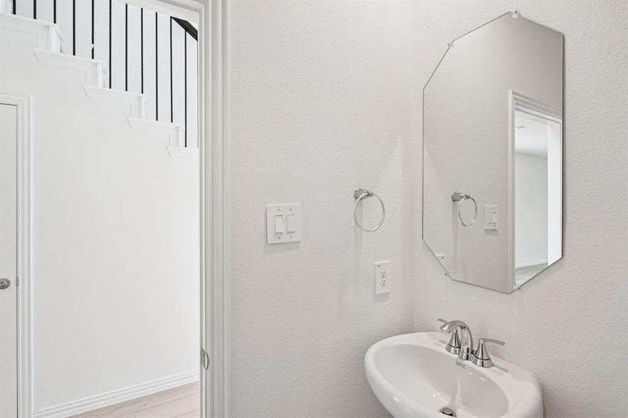 Photo is not of the actual home, but is an inspirational photo of builder’s model home and may depict options, furnishings, and/or decorator features that are not included. Photo is not of the actual home, but is an inspirational photo of builder’s model home and may depict options, furnishings, and/or decorator features that are not included.