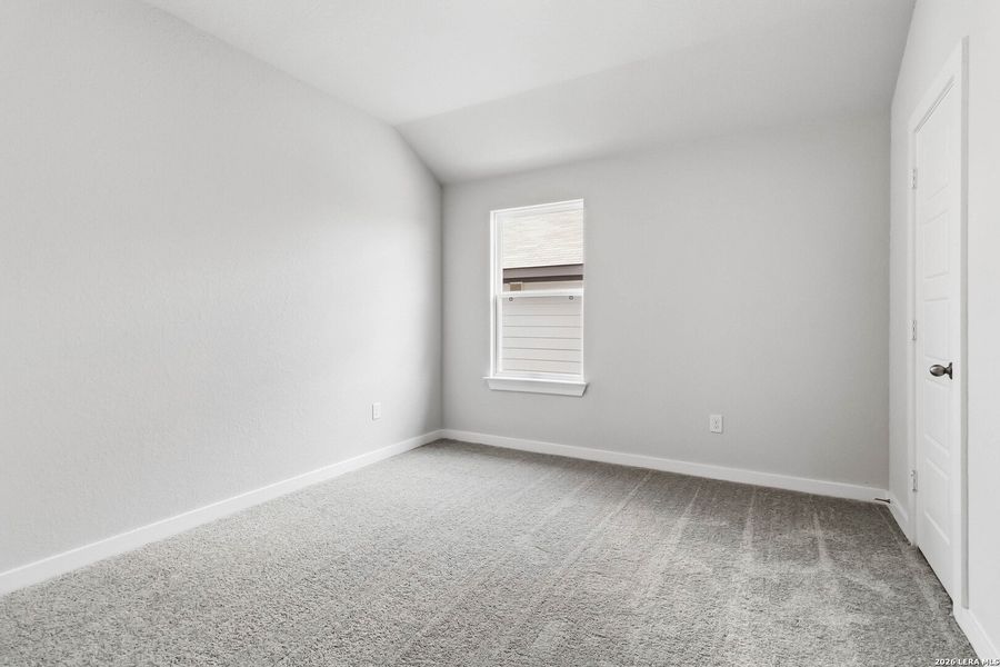 Spacious, unfurnished interior of a new home in Timber Creek, San Antonio (Image 22). Spacious, unfurnished interior of a new home in Timber Creek, San Antonio (Image 22).