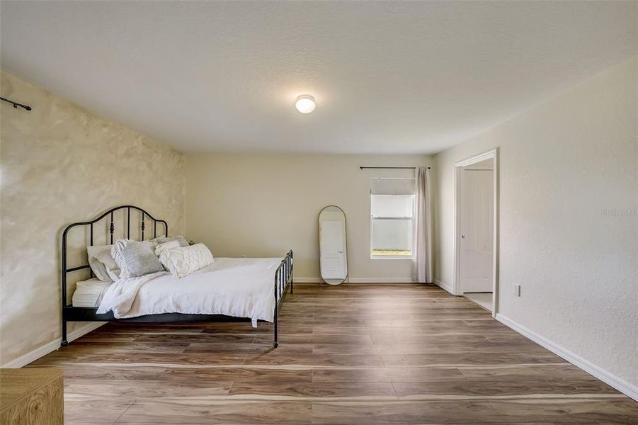 Furnished interior view inside a new home in The Grove At Crystal Beach, Winter Haven (Image 32). Furnished interior view inside a new home in The Grove At Crystal Beach, Winter Haven (Image 32).