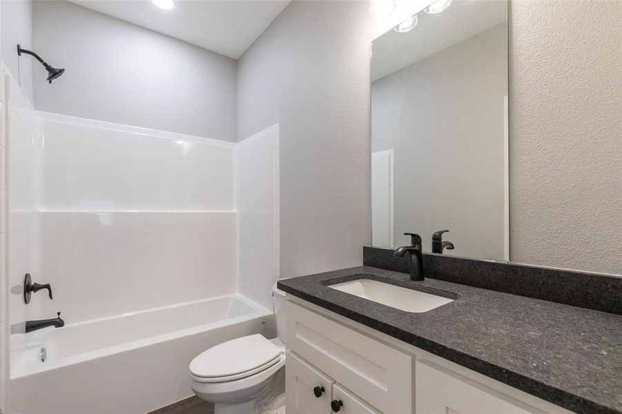 Furnished interior view inside a new home in , Abilene (Image 11).