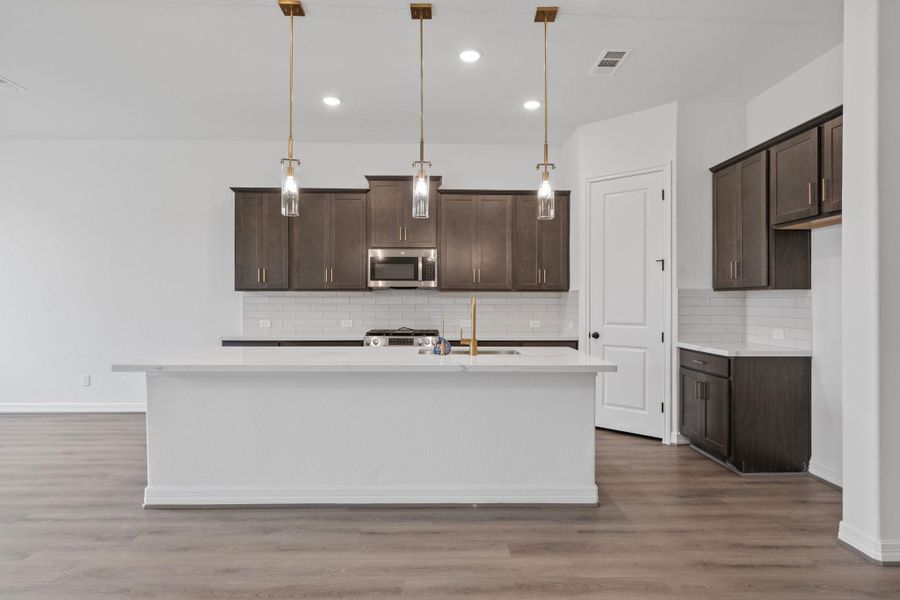 Note: Sample product photo. Actual exterior and interior selections may vary by homesite. Photo may be virtually staged Note: Sample product photo. Actual exterior and interior selections may vary by homesite. Photo may be virtually staged