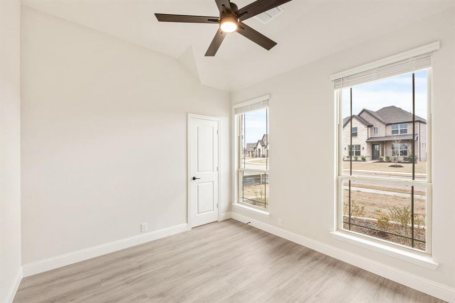 Spacious, unfurnished interior of a new home in Silo Mills, Joshua (Image 17). Spacious, unfurnished interior of a new home in Silo Mills, Joshua (Image 17).