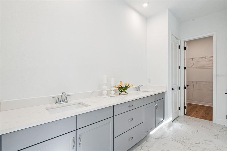 Furnished interior view inside a new home in Celebration - Island Village, Celebration (Image 13).