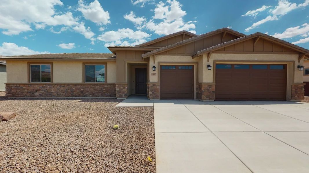 Representative exterior photo of a completed home built from the 201 by Elliott Homes in Las Barrancas, Yuma, AZ (Image 22).