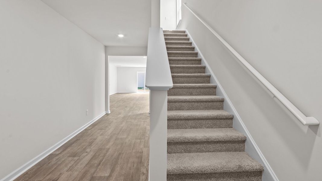 Spacious, unfurnished interior of a new home in Carter Ridge, Greenville (Image 11).