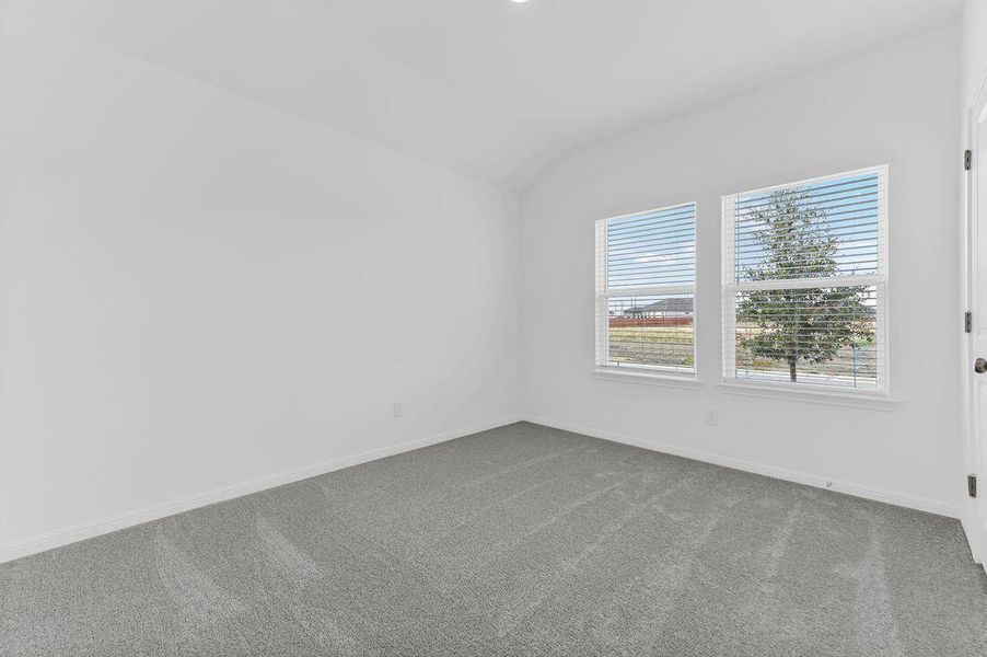 210 Crumpton Way - Ready Now!