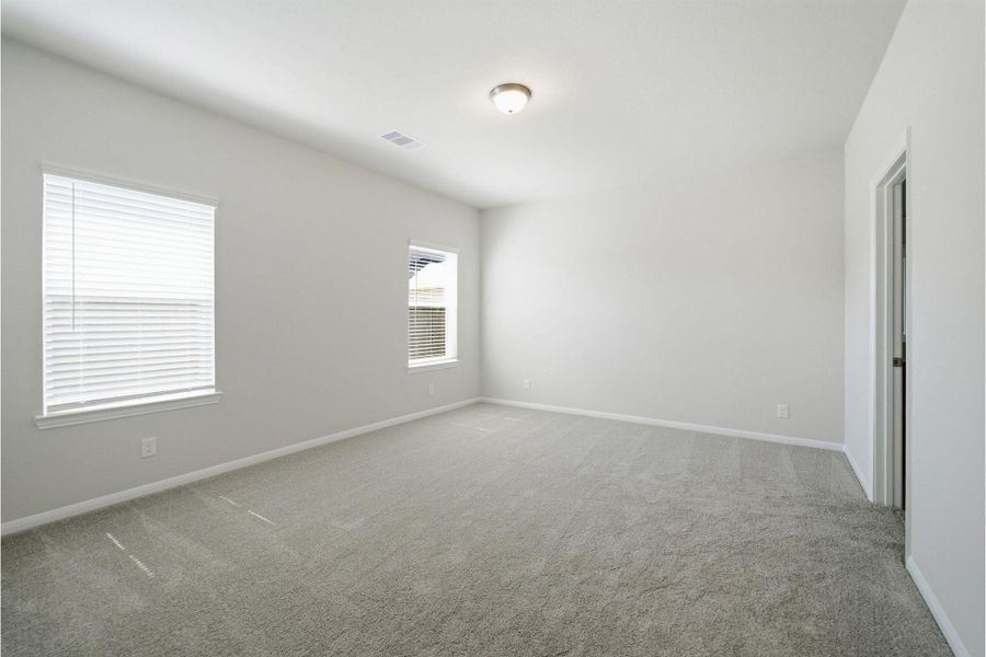Spacious, unfurnished interior of a new home in Trails at Woodhaven Lakes, La Marque (Image 21). Spacious, unfurnished interior of a new home in Trails at Woodhaven Lakes, La Marque (Image 21).