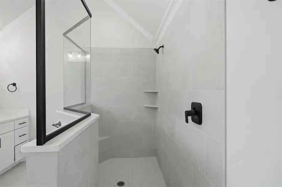 Image 39 of a home in .