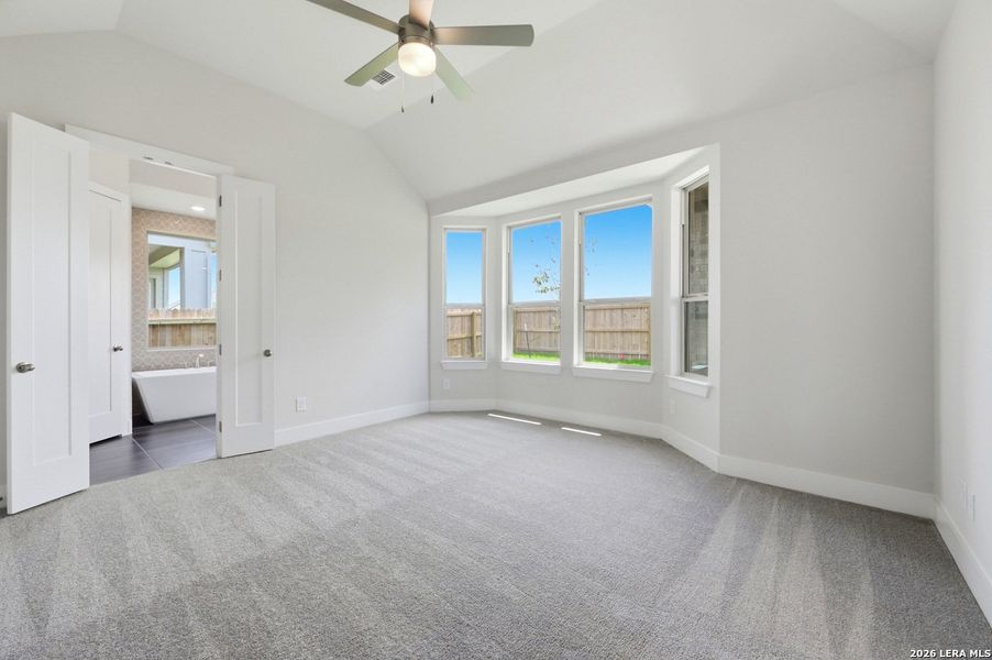 Spacious, unfurnished interior of a new home in Prominence, San Antonio (Image 20). Spacious, unfurnished interior of a new home in Prominence, San Antonio (Image 20).