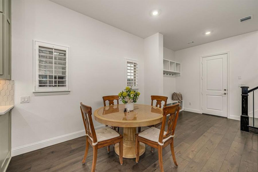 Furnished interior view inside a new home in Fields Villas - Darling Homes, Frisco (Image 22). Furnished interior view inside a new home in Fields Villas - Darling Homes, Frisco (Image 22).