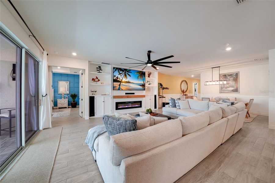 Furnished interior view inside a new home in Seaire, Parrish (Image 38). Furnished interior view inside a new home in Seaire, Parrish (Image 38).