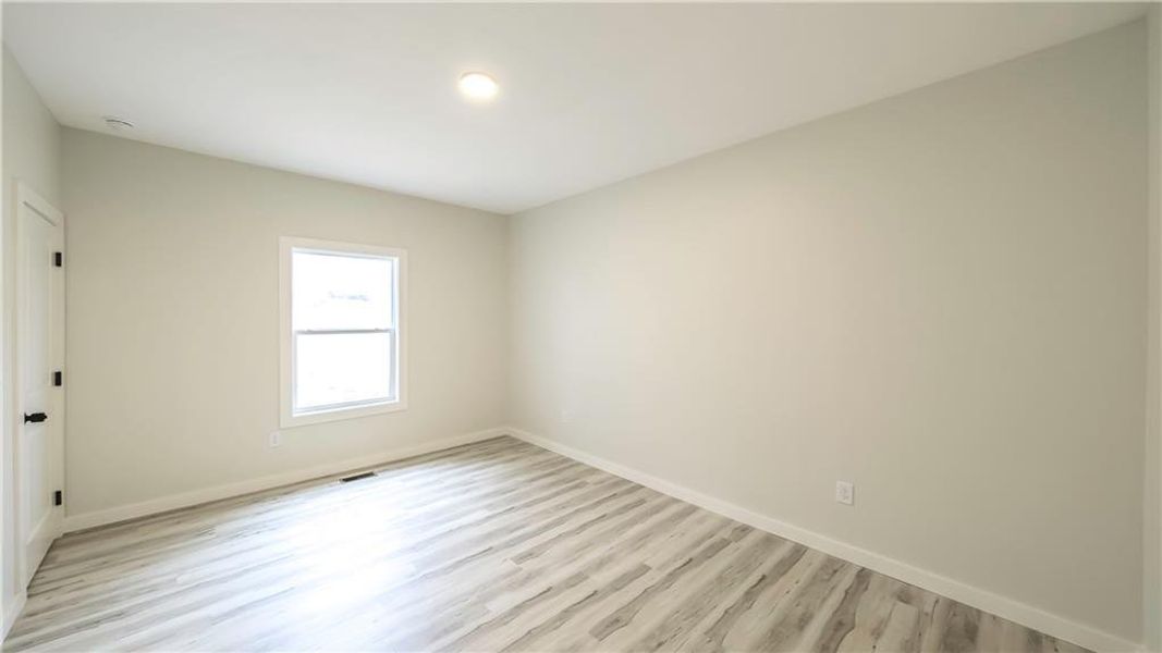 Spacious, unfurnished interior of a new home in , Carrollton (Image 36).